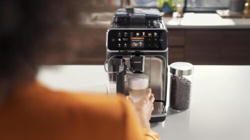 De'Longhi Rivelia inaugura la nuova era delle macchine automatiche per  caffè in chicchi